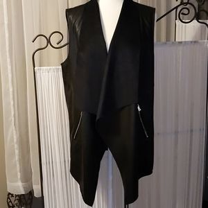 🇨🇦 Sz XL Joan Vass New York Faux Leather Vest
